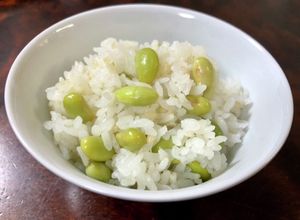 秘伝豆(乾燥だだ茶豆)の炊き込みご飯-レシピのメイン写真