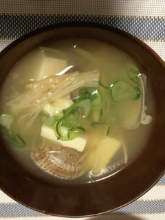 あさり、豆腐、エノキのお味噌汁-レシピのメイン写真