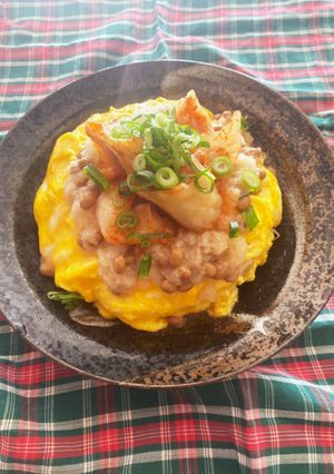 巻かないおろし納豆オムライスonキムチ-レシピのメイン写真