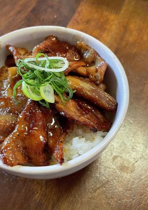 サッと作れる！豚バラ肉の甘辛丼！-レシピのメイン写真