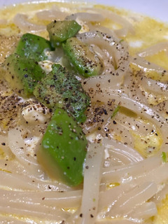 アボカドクリームうどん-レシピのメイン写真