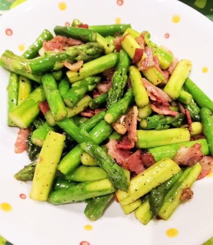 アスパラベーコン by KEIICHICB 【クックパッド】 簡単おいしい