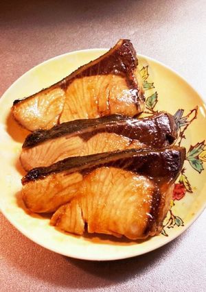 皮まで美味しく！ブリの照り焼き　-レシピのメイン写真