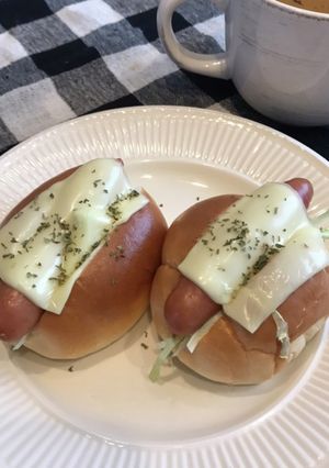 簡単　チーズのせホットドッグ-レシピのメイン写真