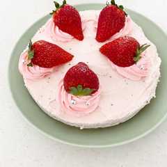 A picture of 低カロリー☆いちごのレアチーズケーキ。.