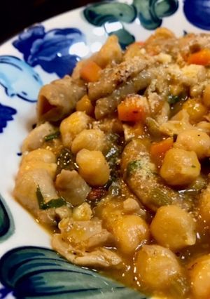 豚モツとひよこ豆の白ワイン煮込み-レシピのメイン写真