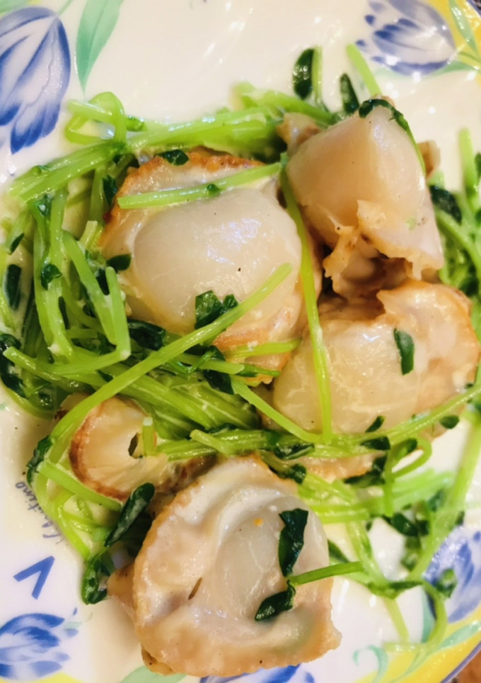 ベビーホタテと豆苗の簡単マヨ炒め-レシピのメイン写真