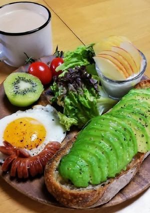 アボカドトースト-レシピのメイン写真