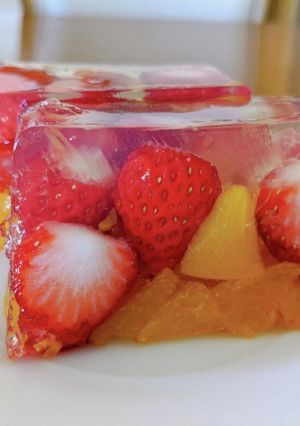 いちごとフルーツのゼリー-レシピのメイン写真