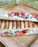 トマトチーズたまご☆ホットサンド
