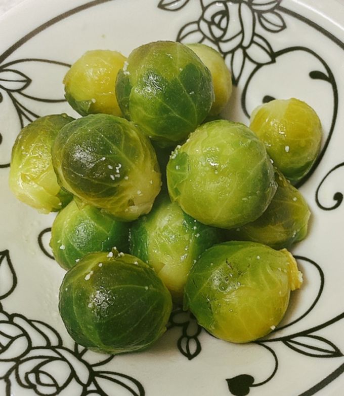 芽キャベツのバターガーリック煮 by yummysunny 【クックパッド】 簡単