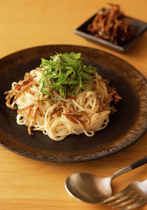 いかなごのくぎ煮と大葉のライスパスタ-レシピのメイン写真