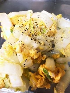 白菜と卵炒め、肉焼いたフライパンお掃除-レシピのメイン写真