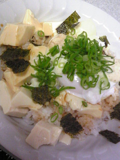 豆腐とたまごの簡単どんぶり-レシピのメイン写真