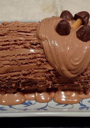 市販のロールケーキで簡単ブッシュドノエル-レシピのメイン写真