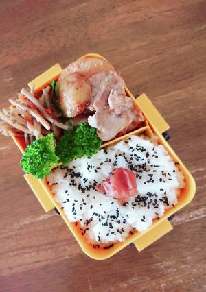 新じゃがと豚肉の味噌炒め弁当♪-レシピのメイン写真