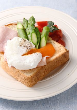 ハムとアスパラと卵のオープンサンド-レシピのメイン写真