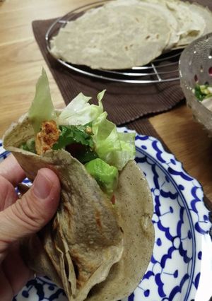 そば粉でトルティーヤ風ラップサンド-レシピのメイン写真