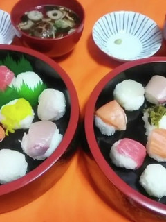 もち米配合で崩れない手まり寿司♪雛祭り-レシピのメイン写真
