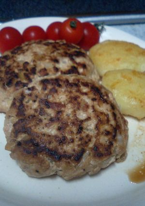 秋鮭の変身！ ハンバーグ-レシピのメイン写真