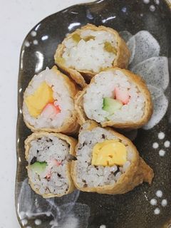 ひな祭り・いなりずしを巻き寿司ふうに-レシピのメイン写真