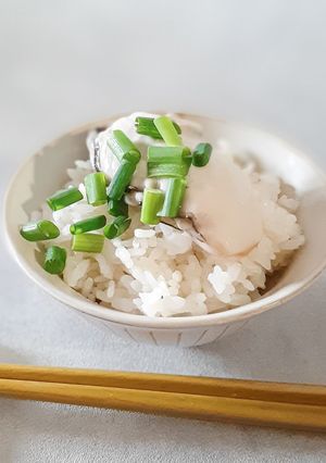 衝撃の旨味！牡蛎の蒸し汁だけで炊いたご飯-レシピのメイン写真