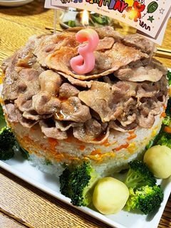 肉ケーキ!誕生日やパーティーに!-レシピのメイン写真