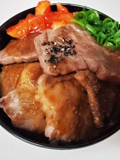 地元の特製タレで小丼ぶり(*◡̈)-レシピのメイン写真