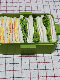 今朝はサンドイッチ弁当です-レシピのメイン写真