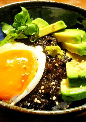 生海苔のあっさり煮とアボカドの丼-レシピのメイン写真