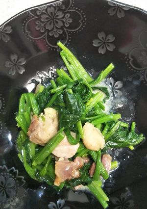 すぐできる！焼き鳥缶と青菜の炒め物-レシピのメイン写真