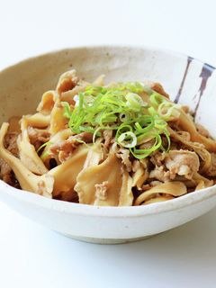 豚こま肉と舞茸の甘辛煮-レシピのメイン写真