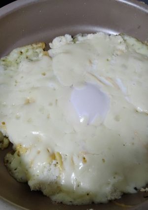 糖質制限　おからポテサラの目玉チーズ焼き-レシピのメイン写真