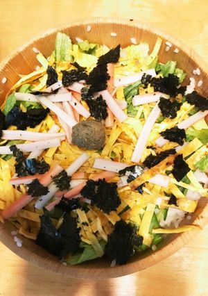 雛祭り☆レタス入り☆ちらし寿司（R3）-レシピのメイン写真