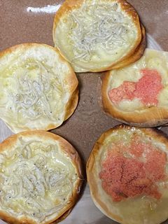 餃子の皮でピザもどき-レシピのメイン写真