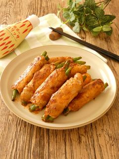 肉巻きいんげんのハリッサ炒め-レシピのメイン写真
