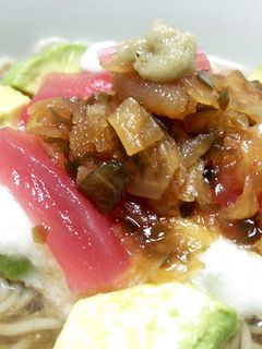 長芋とマグロとアボカドのねばねばそば-レシピのメイン写真