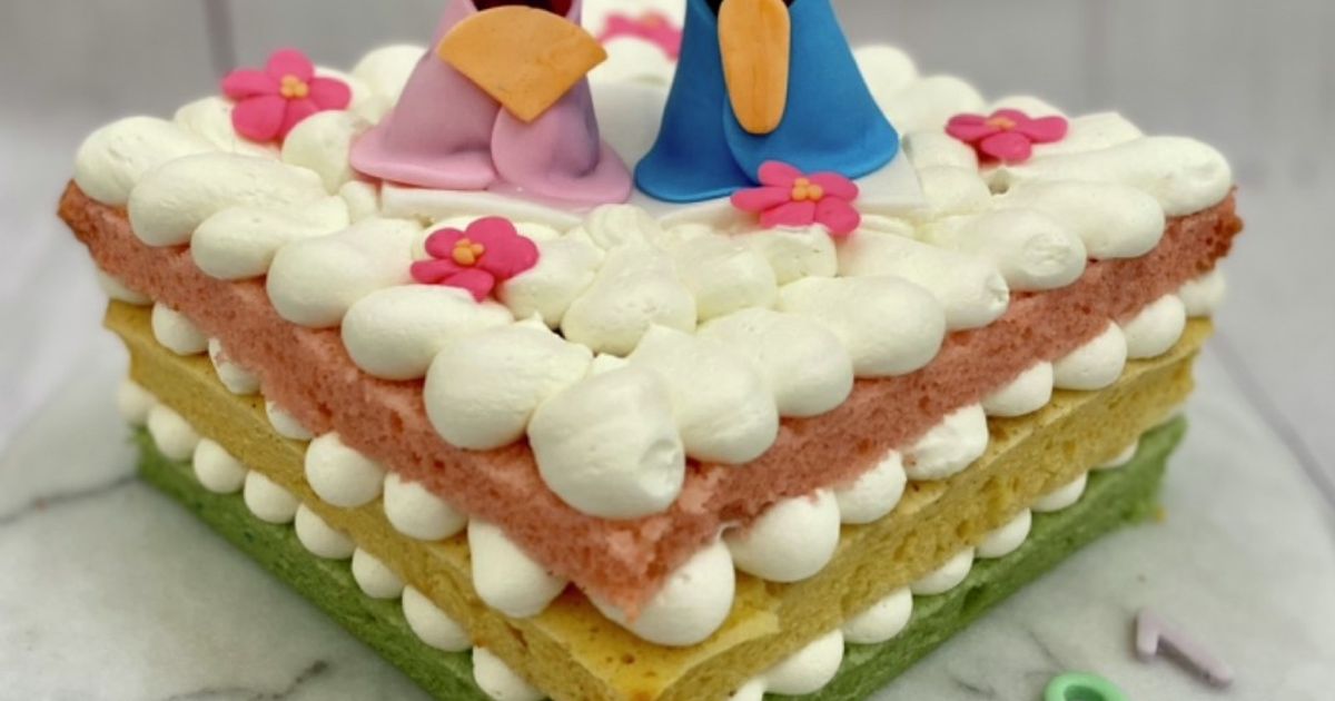 基本からアレンジまで！思わずつくりたくなる「ネイキッドケーキ」の