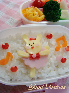 キャラ弁☆うさぎのバレリーナ♪-レシピのメイン写真