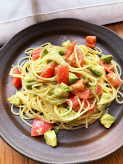 トマトとアボガドの冷製パスタ-レシピのメイン写真