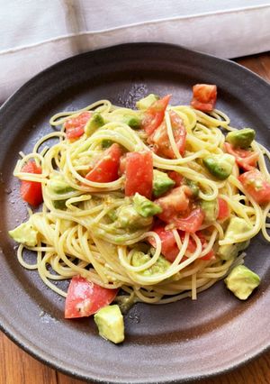 トマトとアボガドの冷製パスタ-レシピのメイン写真