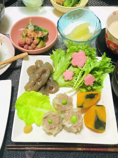 ♬今日の夕飯は焼売メインの春の晩ご飯♬-レシピのメイン写真