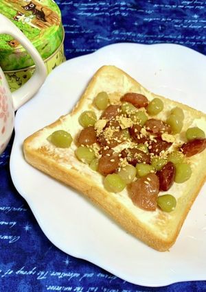 クリームチーズ とお豆のトースト♪-レシピのメイン写真