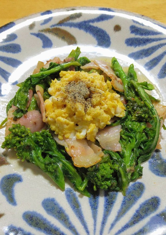 菜の花とベーコンに卵のからしマヨ炒め-レシピのメイン写真
