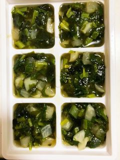 (離乳食)青菜とかぶとわかめのとろろ煮 -レシピのメイン写真