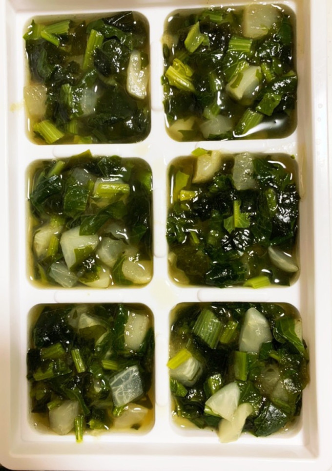 （離乳食）青菜とかぶとわかめのとろろ煮　-レシピのメイン写真
