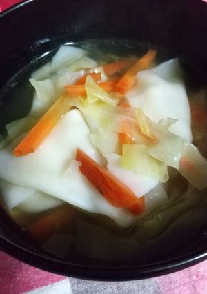 キャベツとにんじんのワンタンスープ-レシピのメイン写真