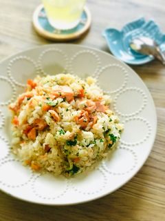 炊飯器で楽ちん☆子供大好き鮭ピラフ-レシピのメイン写真