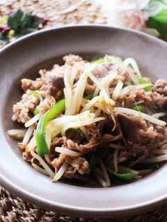 牛肉とピーマンともやしのオイスター炒め-レシピのメイン写真
