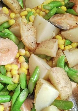 鮭とジャガイモとアスパラの味噌バター炒め-レシピのメイン写真
